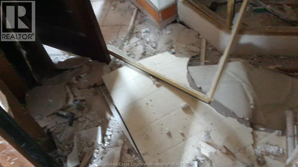 1817 Mersea Rd E Property Photo 22