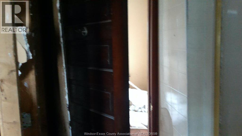1817 Mersea Rd E Property Photo 23