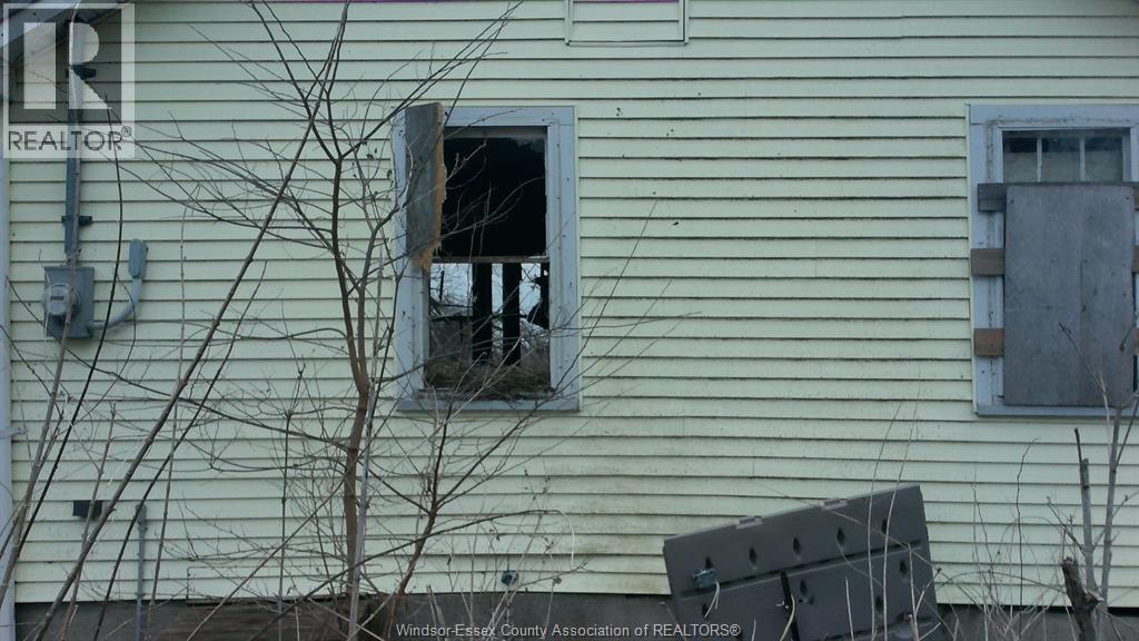 1817 Mersea Rd E Property Photo 37