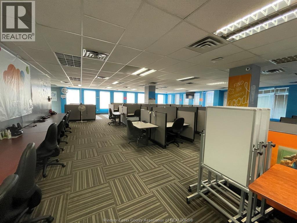 500 Ouellette Avenue Property Photo 9