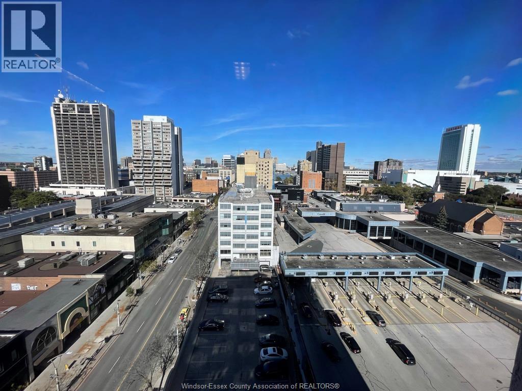 500 Ouellette Avenue Property Photo 10