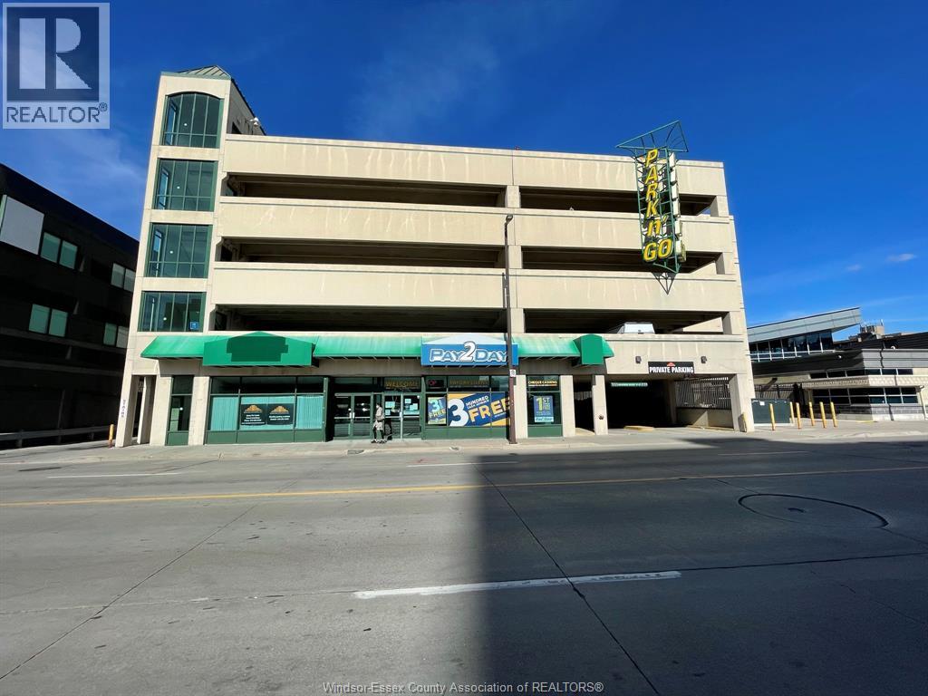 500 Ouellette Avenue Property Photo 18