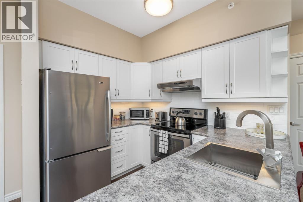 180 Bunker Avenue Unit# 1br Property Photo 6