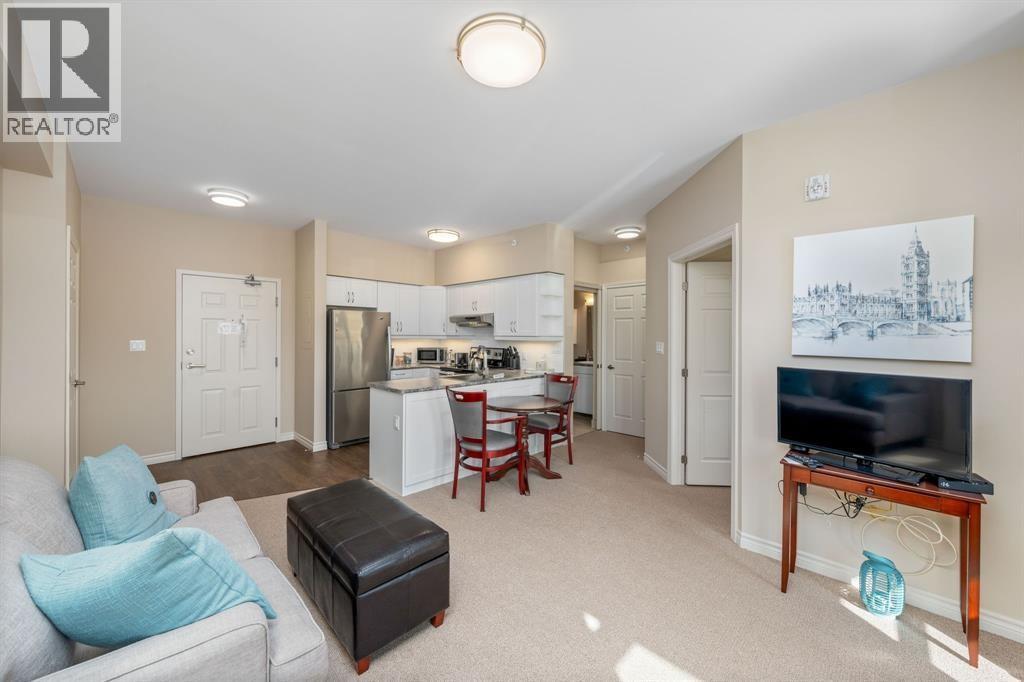 180 Bunker Avenue Unit# 1br Property Photo 8