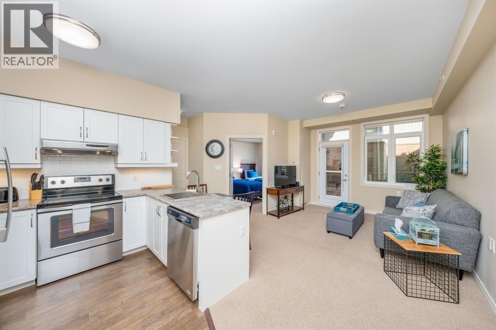 180 Bunker Avenue Unit# 2br Property Photo 7