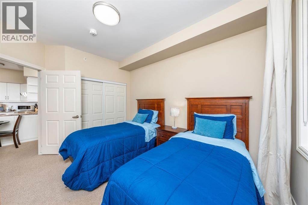 180 Bunker Avenue Unit# 2br Property Photo 14