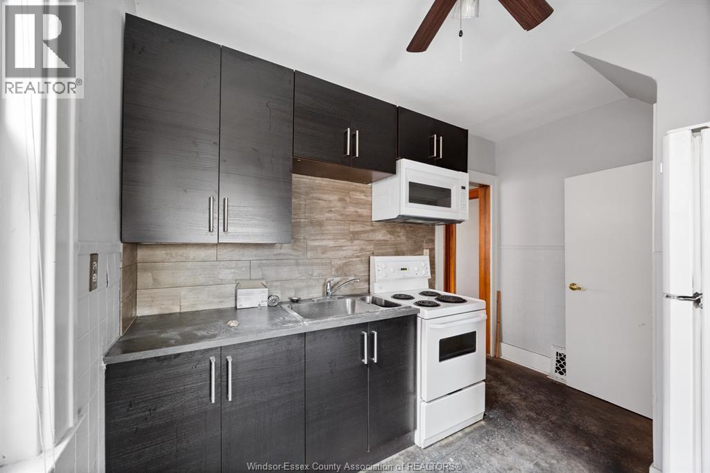 636-644 Partington Avenue Property Photo 18