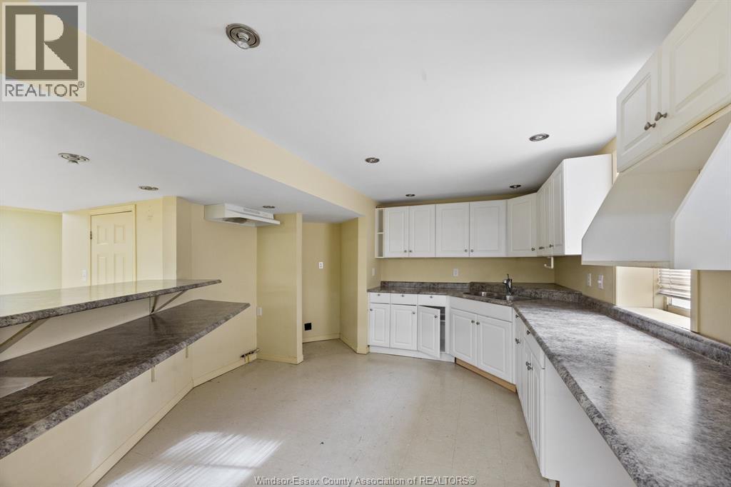 636-644 Partington Avenue Property Photo 42