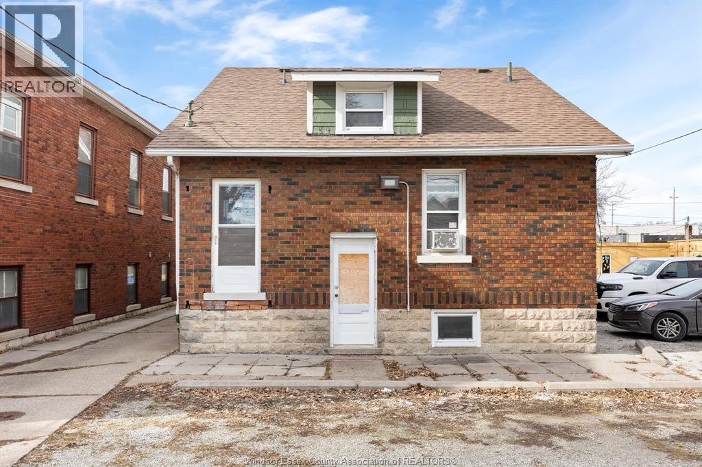 636-644 Partington Avenue Property Photo 30