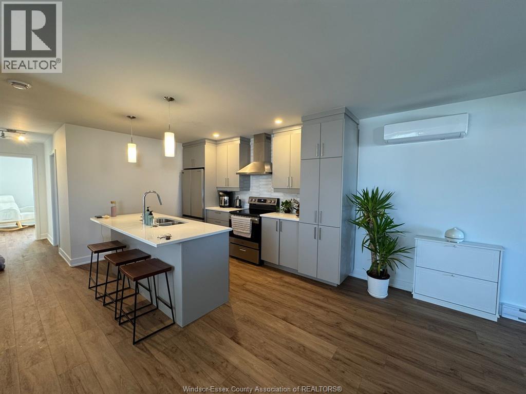 1352 Diamond Street Unit# C Property Photo 2