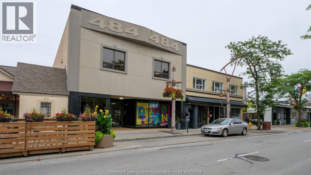 484 PELISSIER STREET Property Photo 1