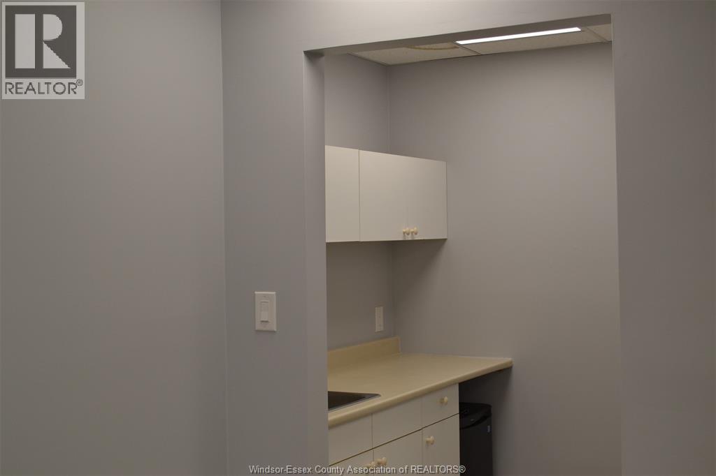 300 Eugenie Street East Unit# Suite E Property Photo 4
