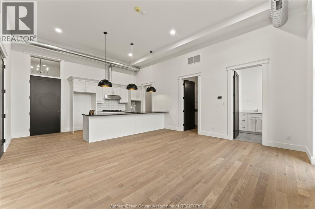 247 Brock Street Unit# 303 Property Photo 9