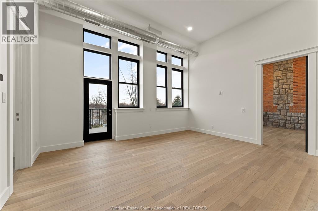 247 Brock Street Unit# 303 Property Photo 14