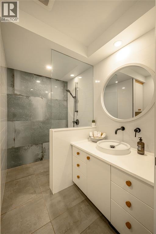 1510 Venetian Boulevard Unit# M-32 Property Photo 26