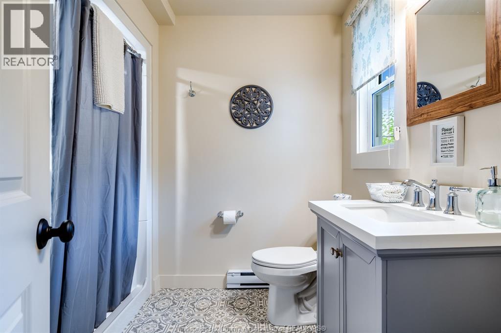 1060 East West Road Property Photo 18