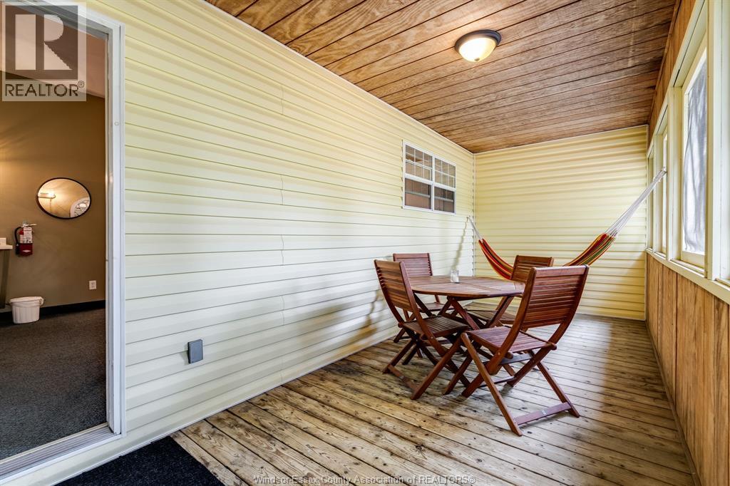 1060 East West Road Property Photo 48