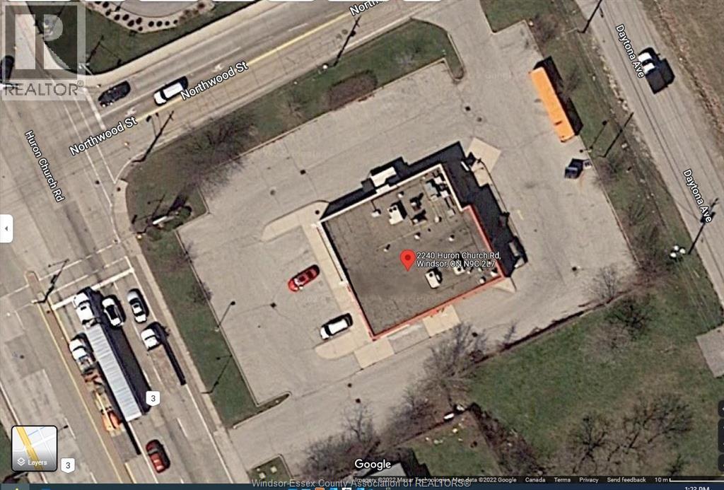 2240 Huron Church Road #a Property Photo 4