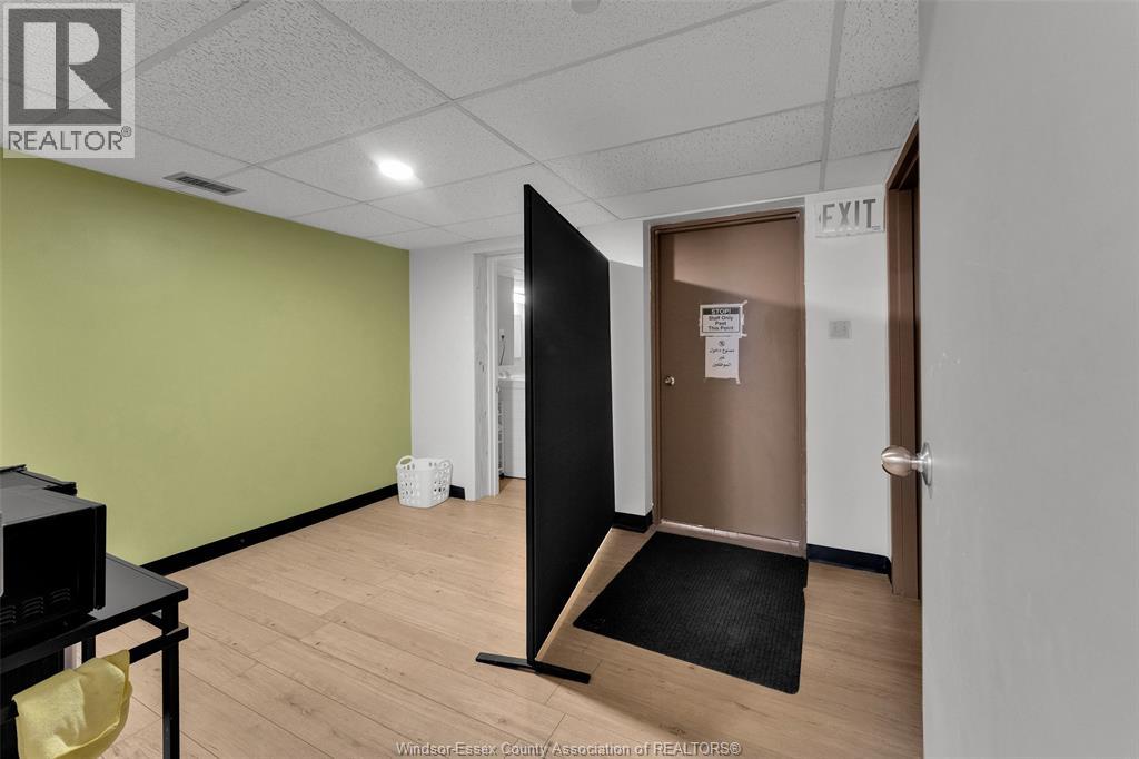 3905-3911 Tecumseh Road East Property Photo 15