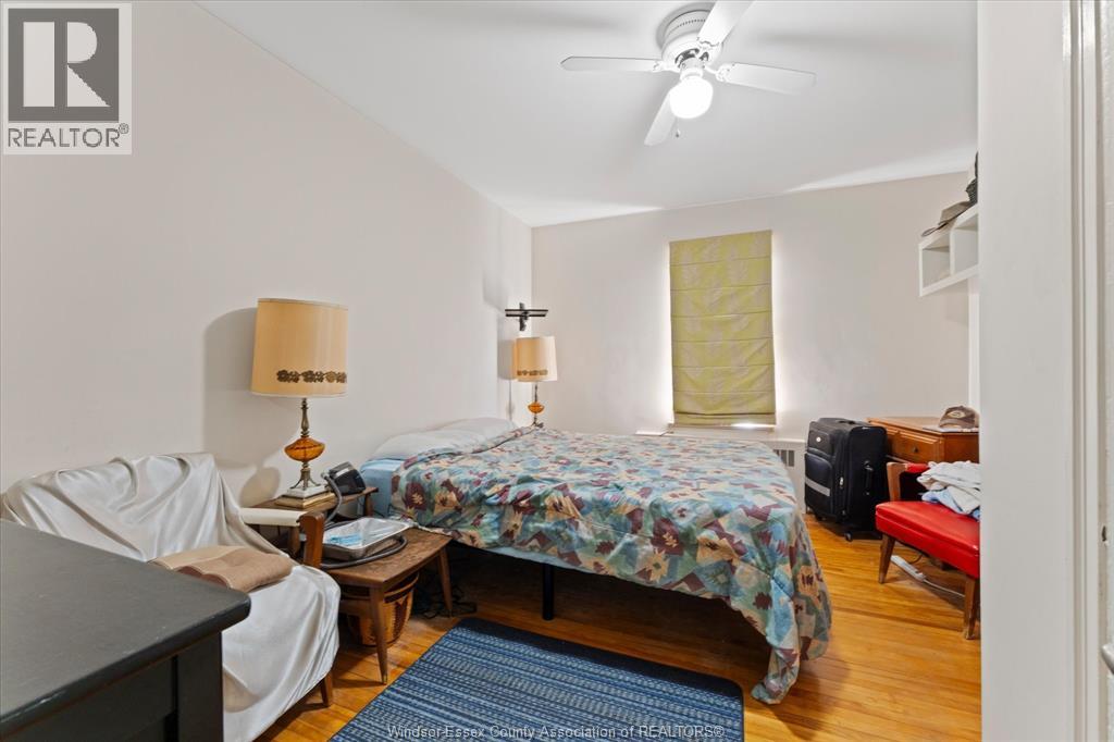 121 Division Street South Property Photo 29
