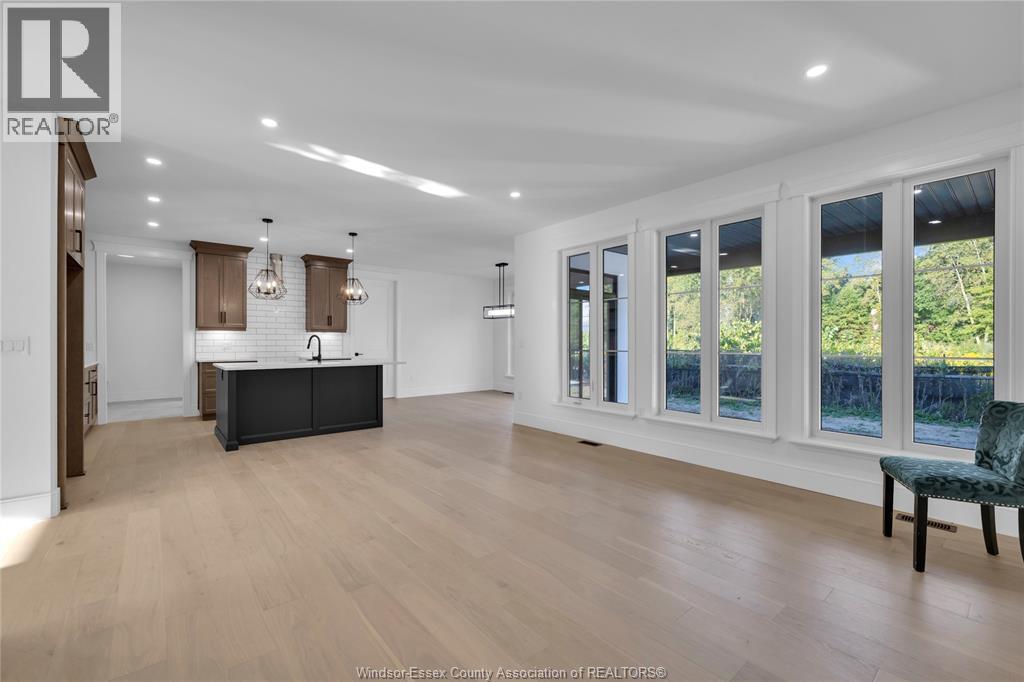 7355 Garnet Property Photo 14