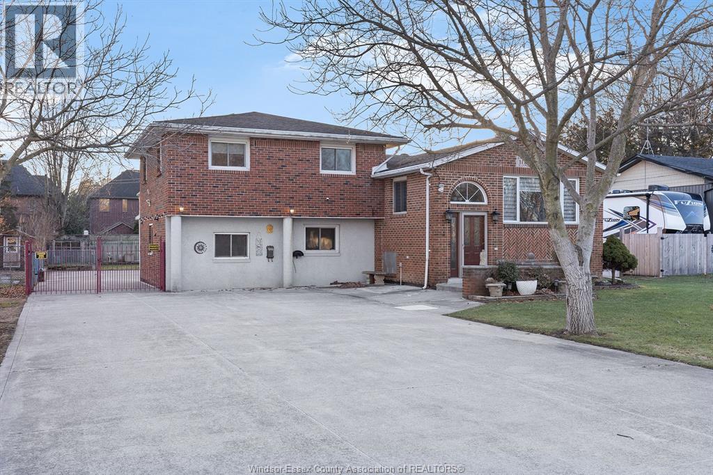 1116 Reaume Property Photo 1