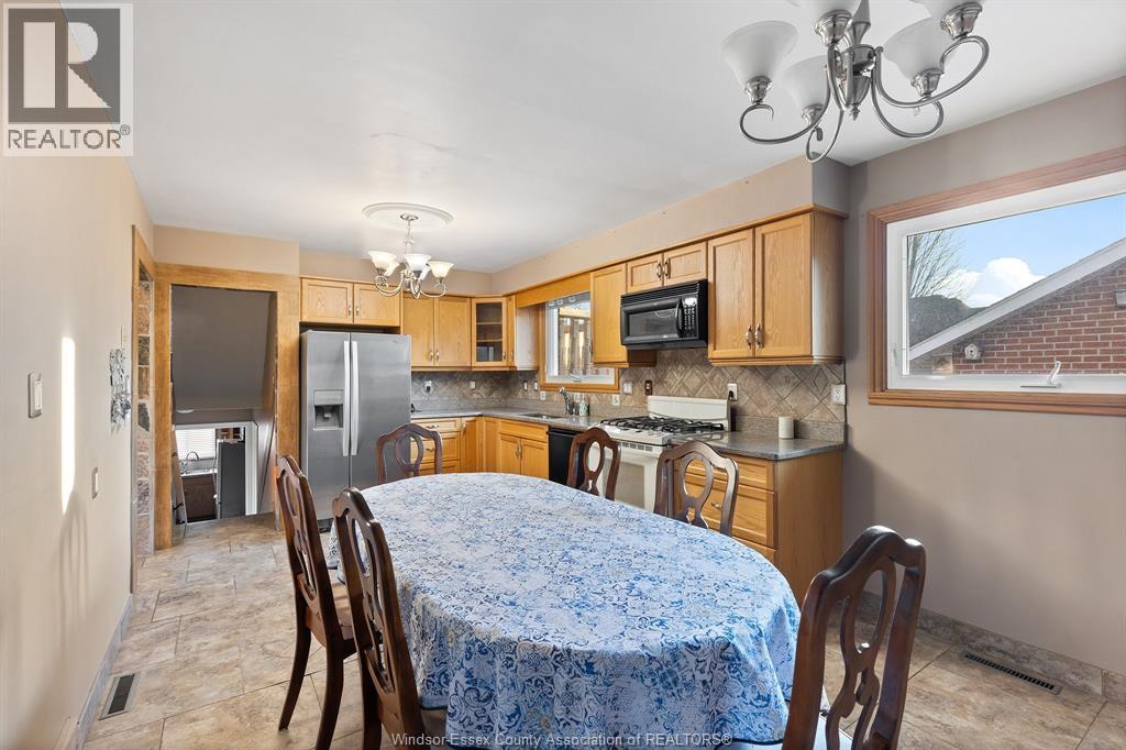1116 Reaume Property Photo 12
