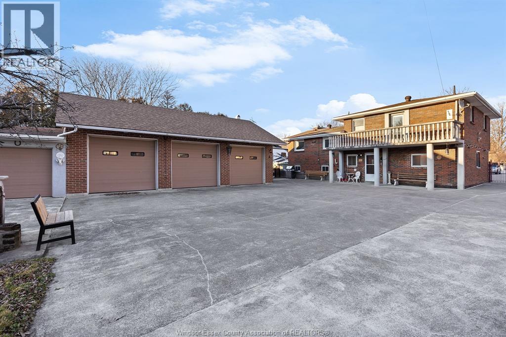 1116 Reaume Property Photo 26