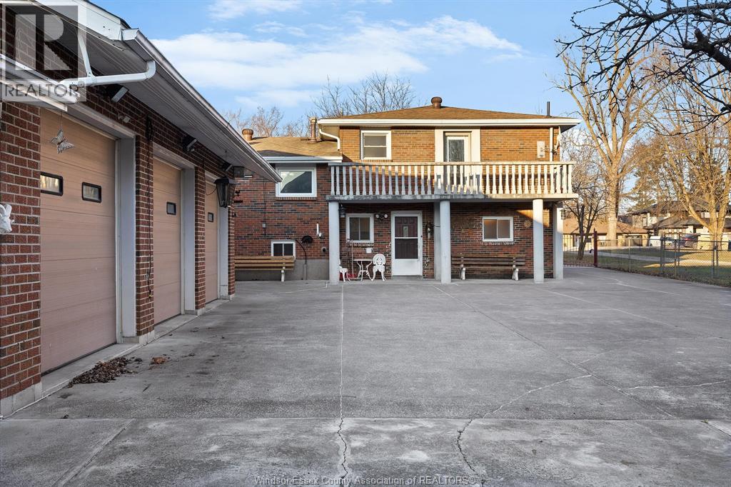 1116 Reaume Property Photo 29