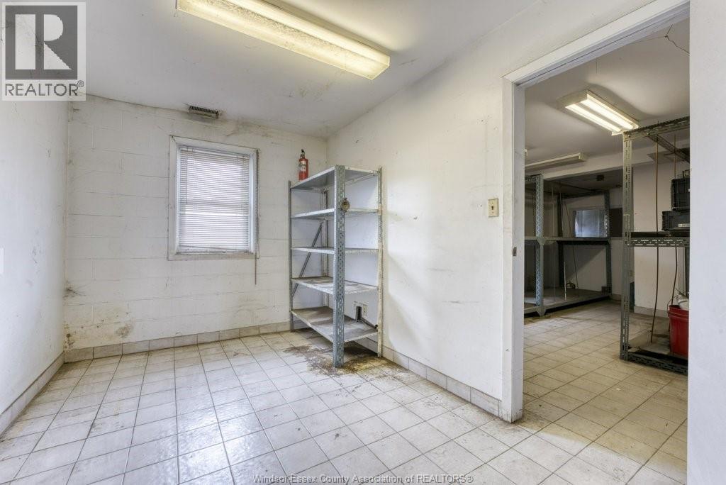 1555 Kildare Road Property Photo 32