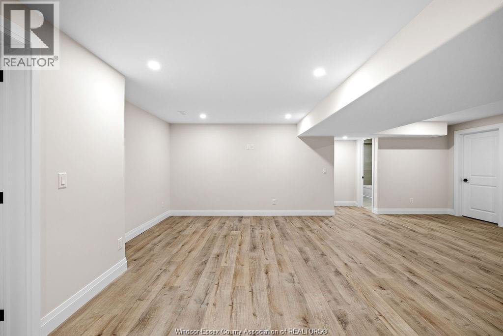 7568 Silverleaf Lane Property Photo 31