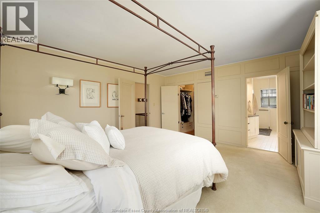 7505 Riverside Drive East Property Photo 20