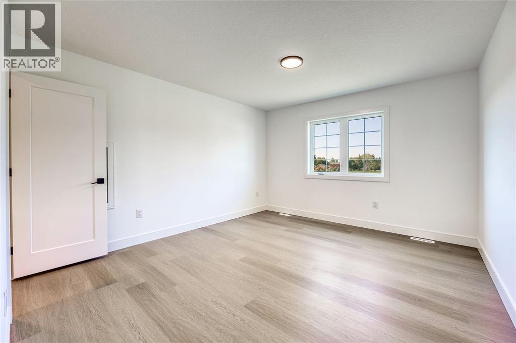 4166 Boardwalk Avenue Property Photo 28