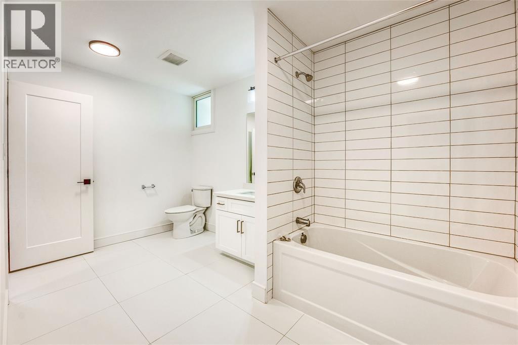 4166 Boardwalk Avenue Property Photo 30