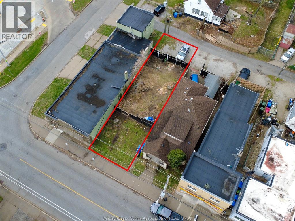 1385 Prince Road Property Photo 4