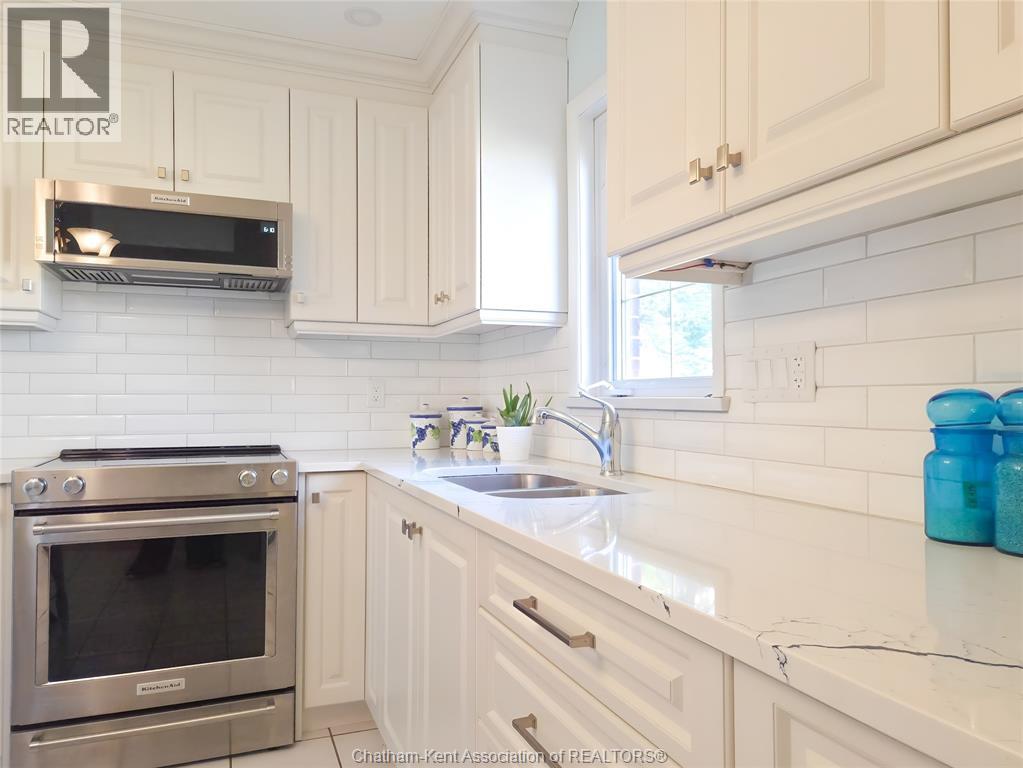 465 Victoria Avenue Property Photo 16