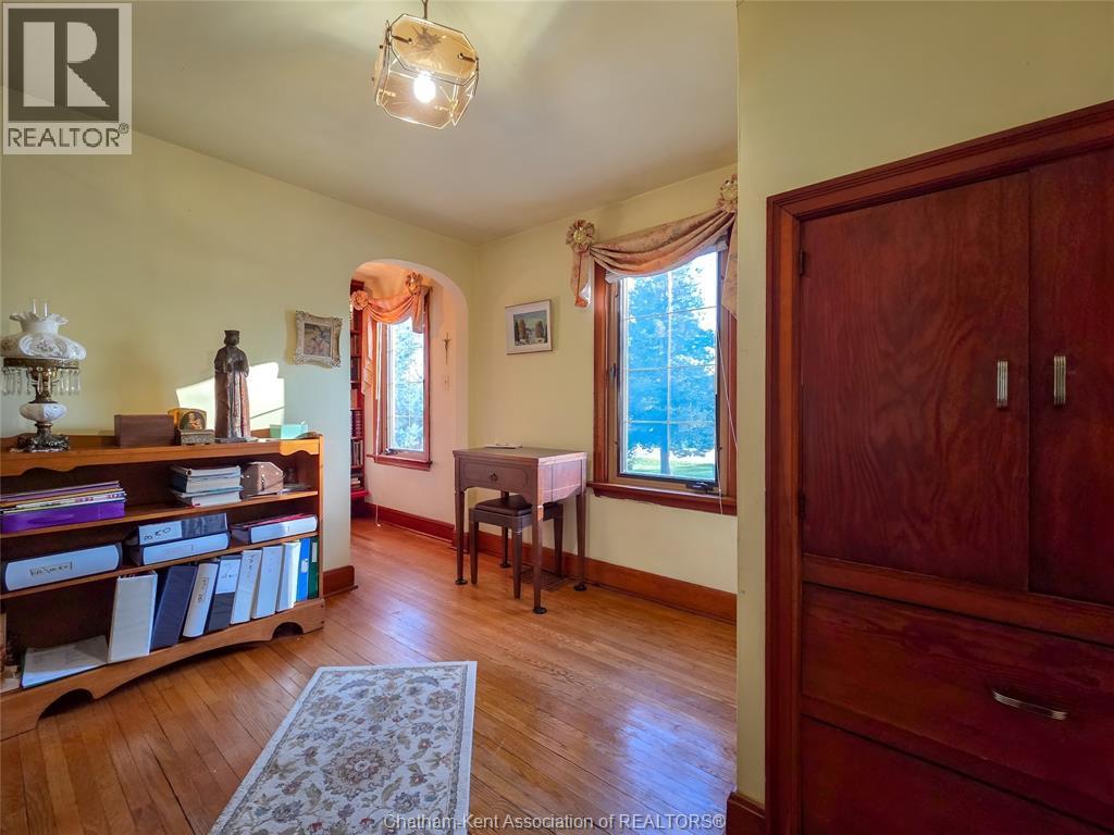 465 Victoria Avenue Property Photo 21