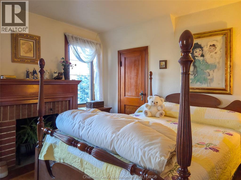 465 Victoria Avenue Property Photo 34