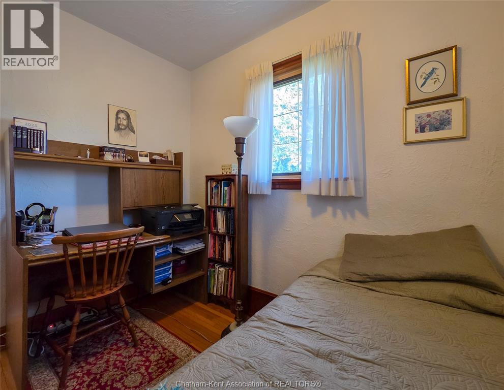 465 Victoria Avenue Property Photo 37
