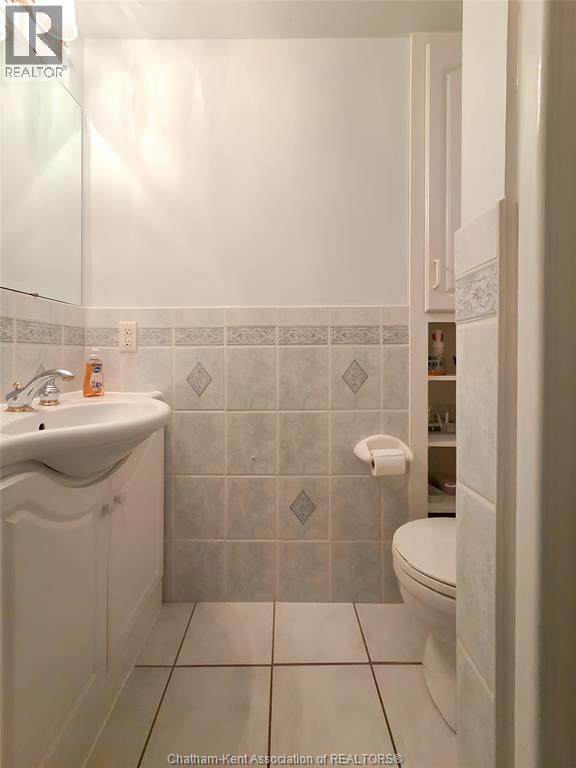 465 Victoria Avenue Property Photo 44