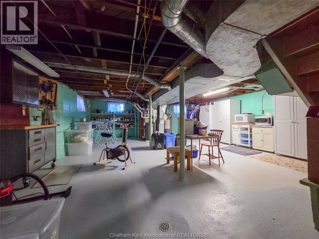 465 Victoria Avenue Property Photo 47