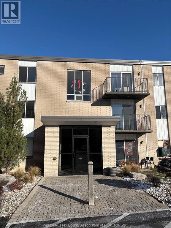 6490 Wyandotte East Unit# 210 Property Photo 3