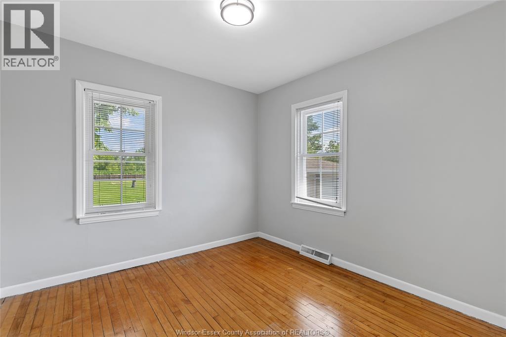 76 Texas Property Photo 17