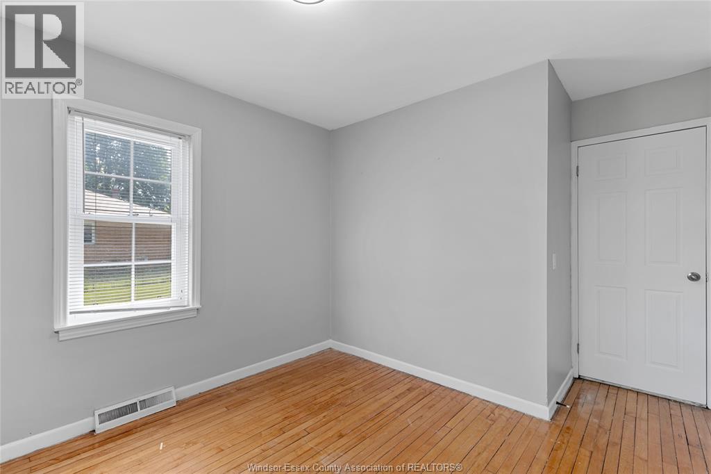 76 Texas Property Photo 18