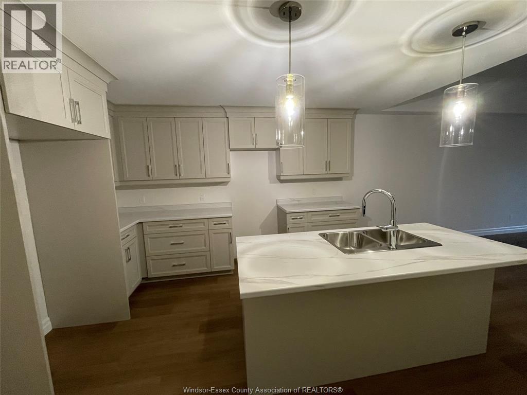 412 Blake Street Property Photo 4