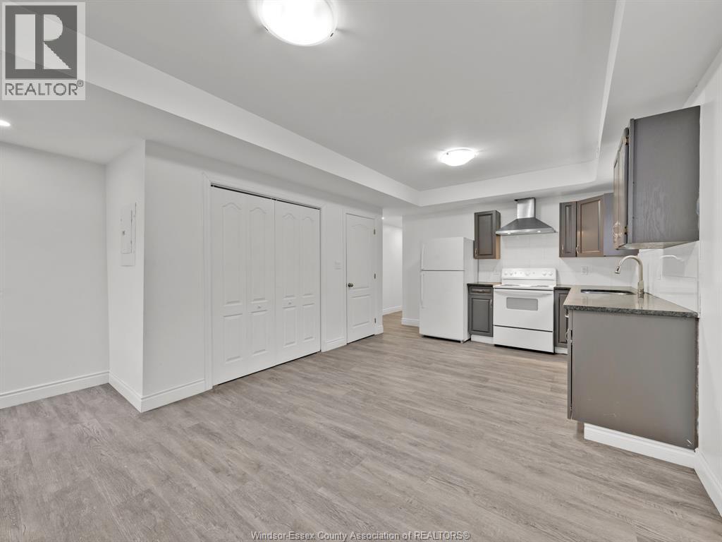 658 Caron Property Photo 6
