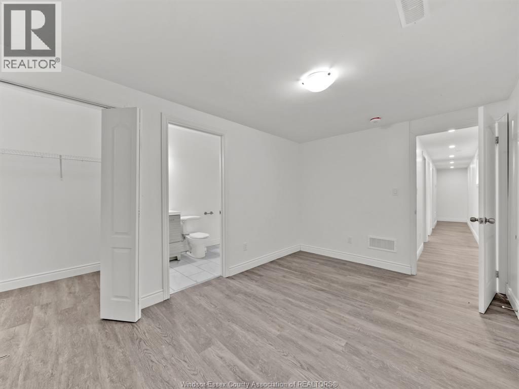 658 Caron Property Photo 16