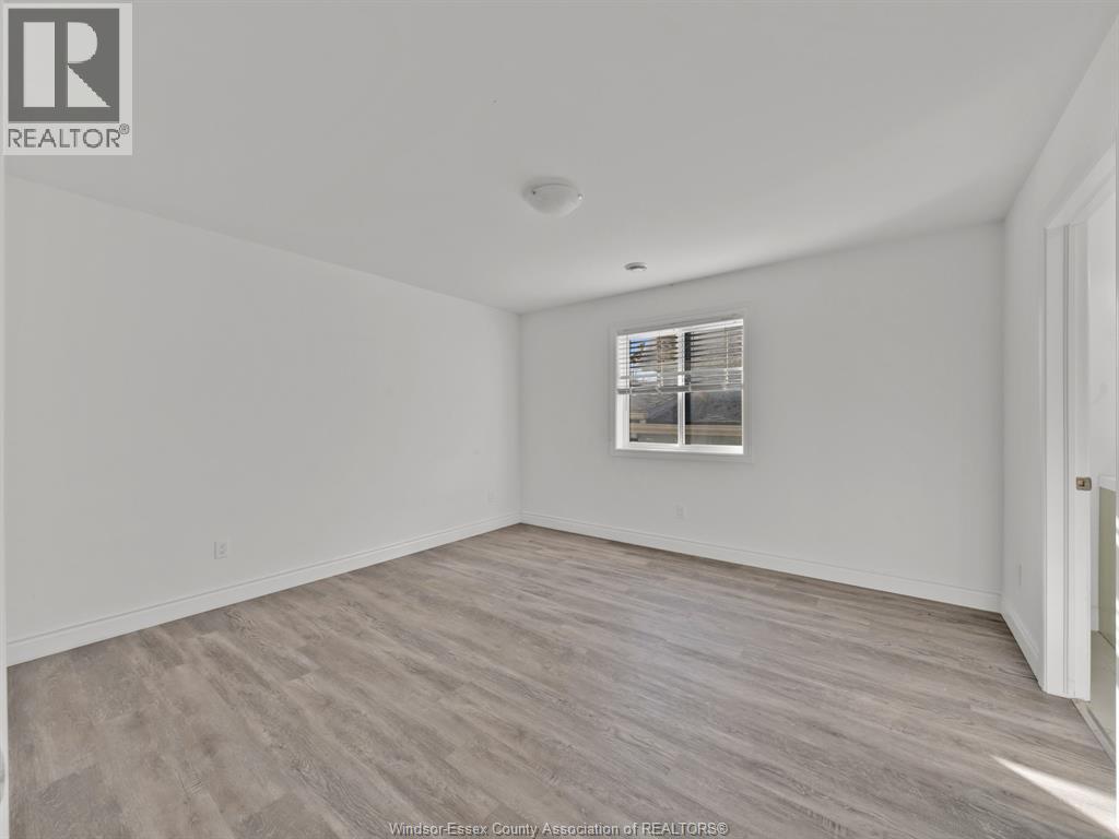 658 Caron Property Photo 19