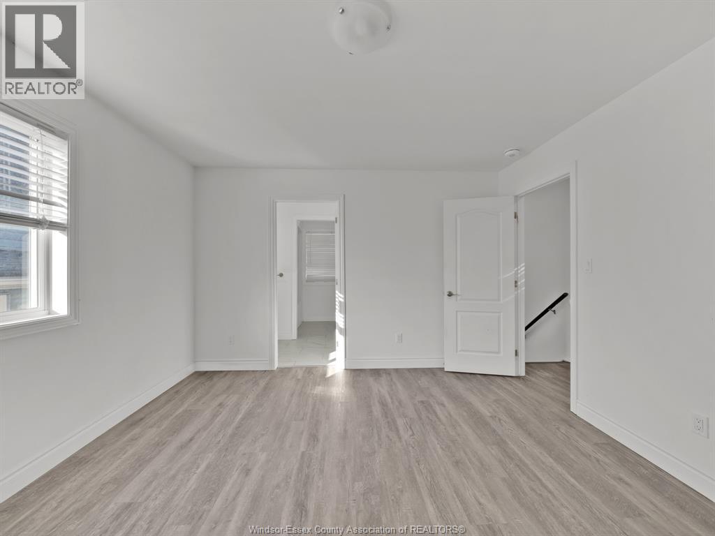658 Caron Property Photo 20