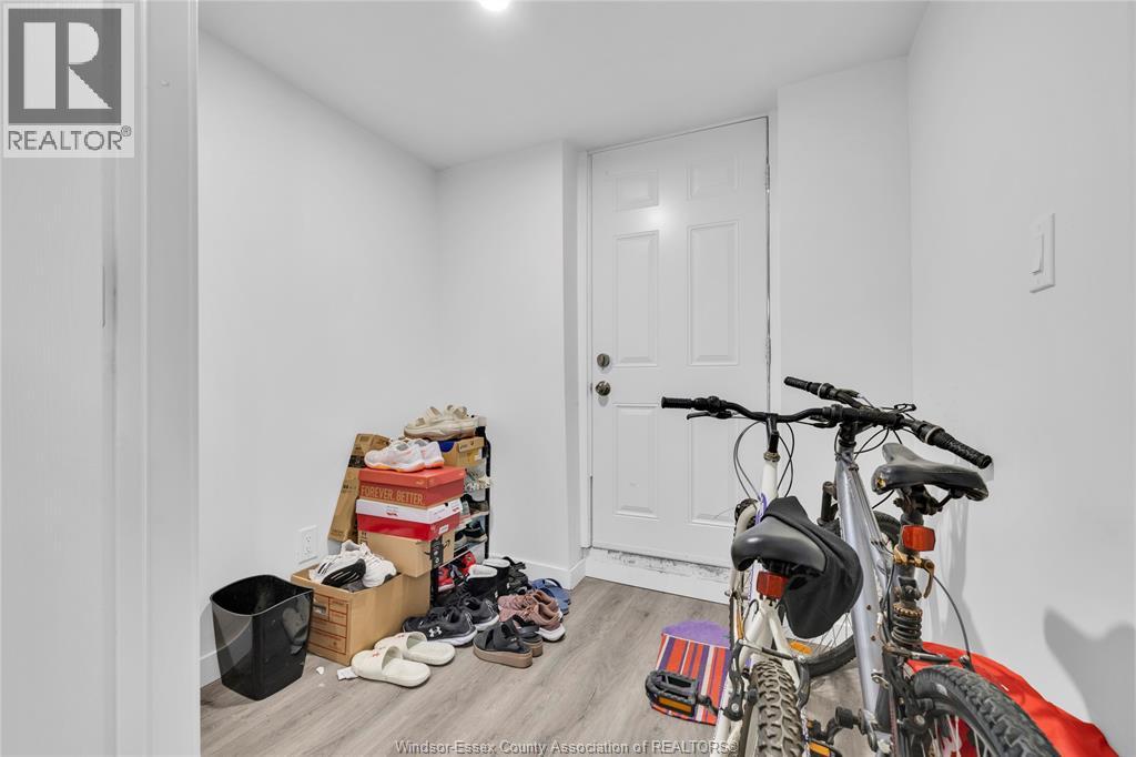 539 Campbell Avenue Property Photo 35